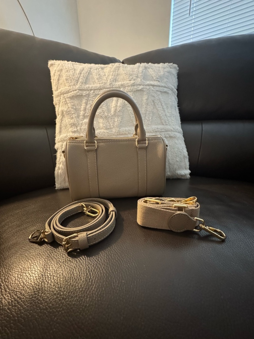 🤎Dress Up Your Purse DUYP Mini Boston Bag leather Taupe color (PRICE DROP)🎉